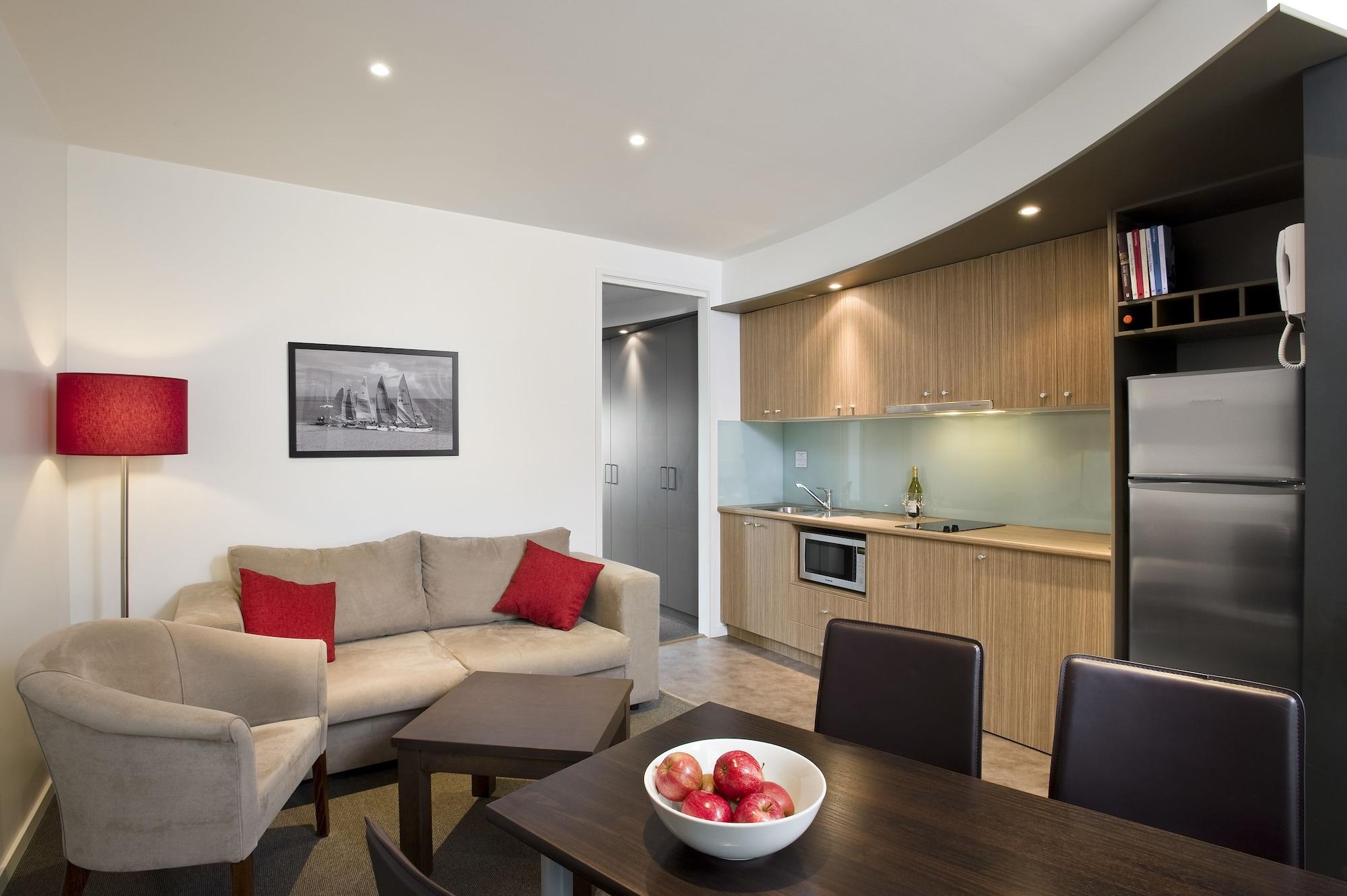 The Waves Apartments Cowes Exterior foto