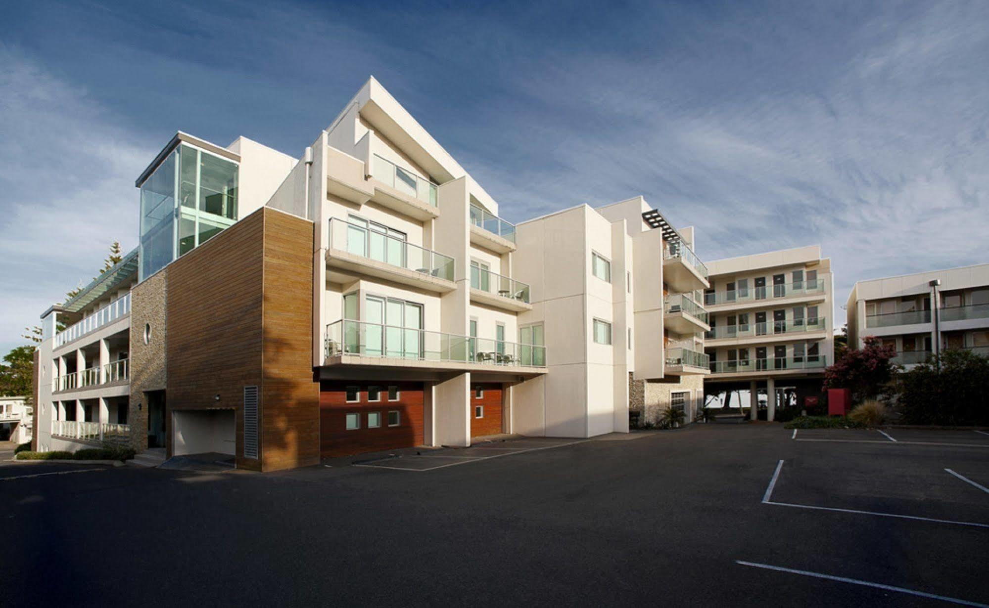 The Waves Apartments Cowes Exterior foto